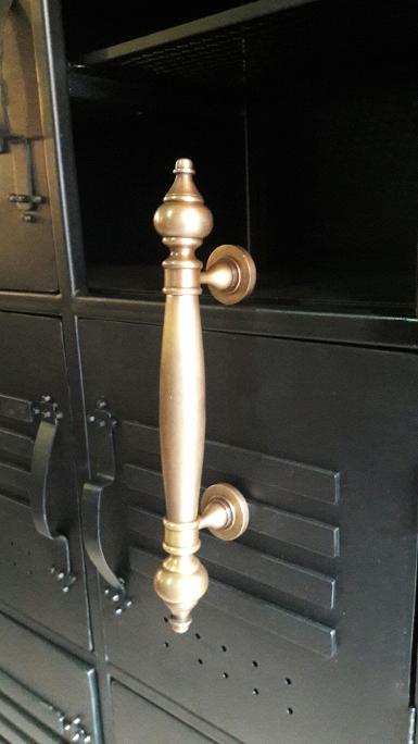 Brass Door Handle Item Code AC.071 weight 677 gram.size long 375 mm. wide base 50 mm. leg