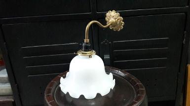 ฺBrass wall lamp Item Code BWL50T size base 83 mm. pipe 9 mm. glass 188 mm.