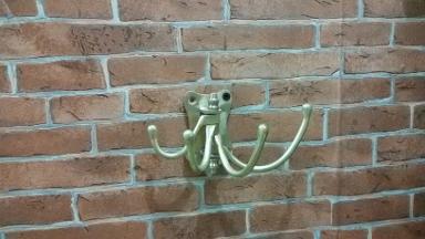 Brass hook 4 arm Item code Hook12A 